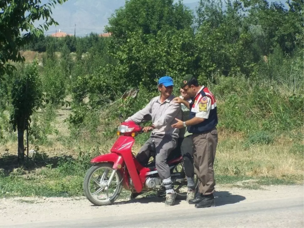 Korkuteli Jandarmadan Motosiklet Sürücülerine Denetim