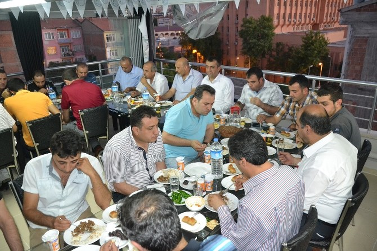 Malatya Koyun Keçi Yetiştiricileri Birliği İftar Verdi