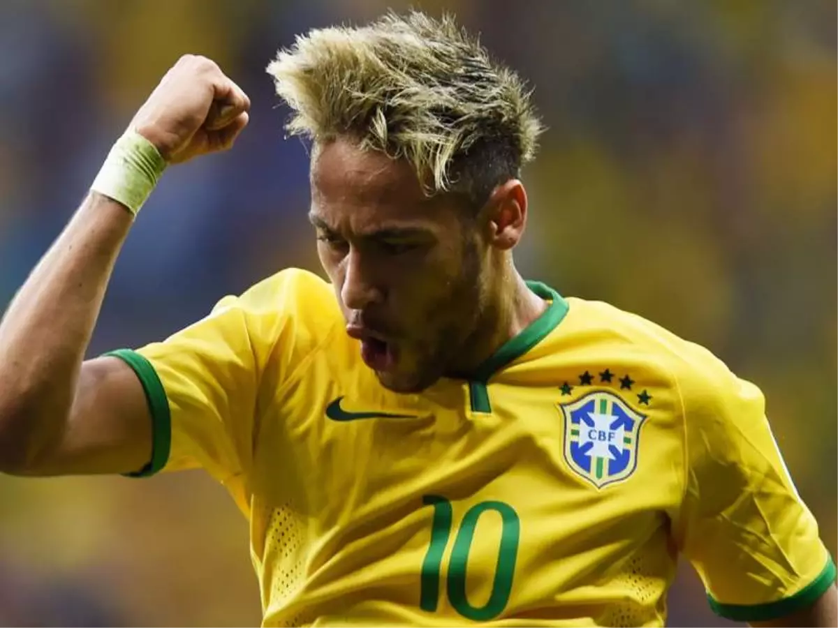 Neymar, James\'ten Çekiniyor