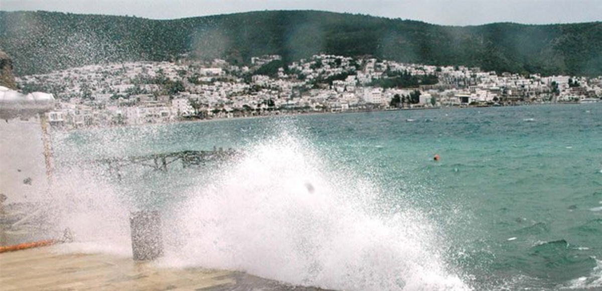 Bodrum-Kaş Arasında Denizde Fırtına Uyarısı
