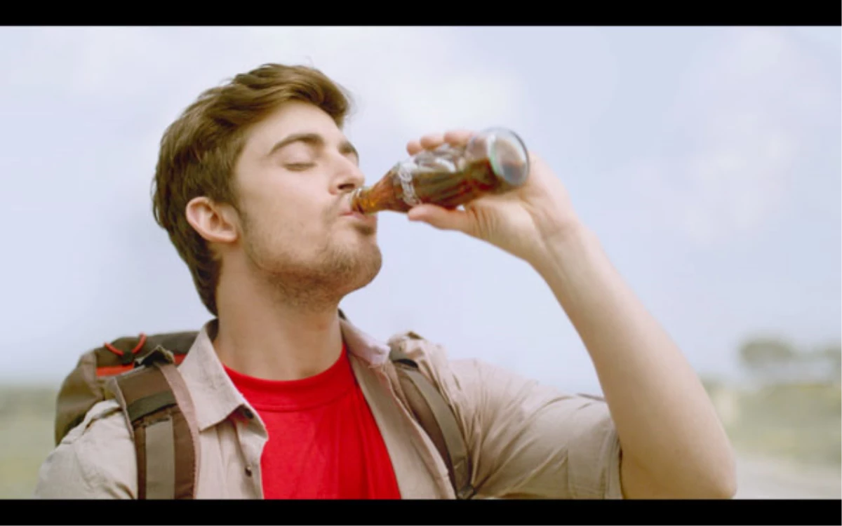 Coca-Cola\'dan, İzledikçe Serinleten Reklam