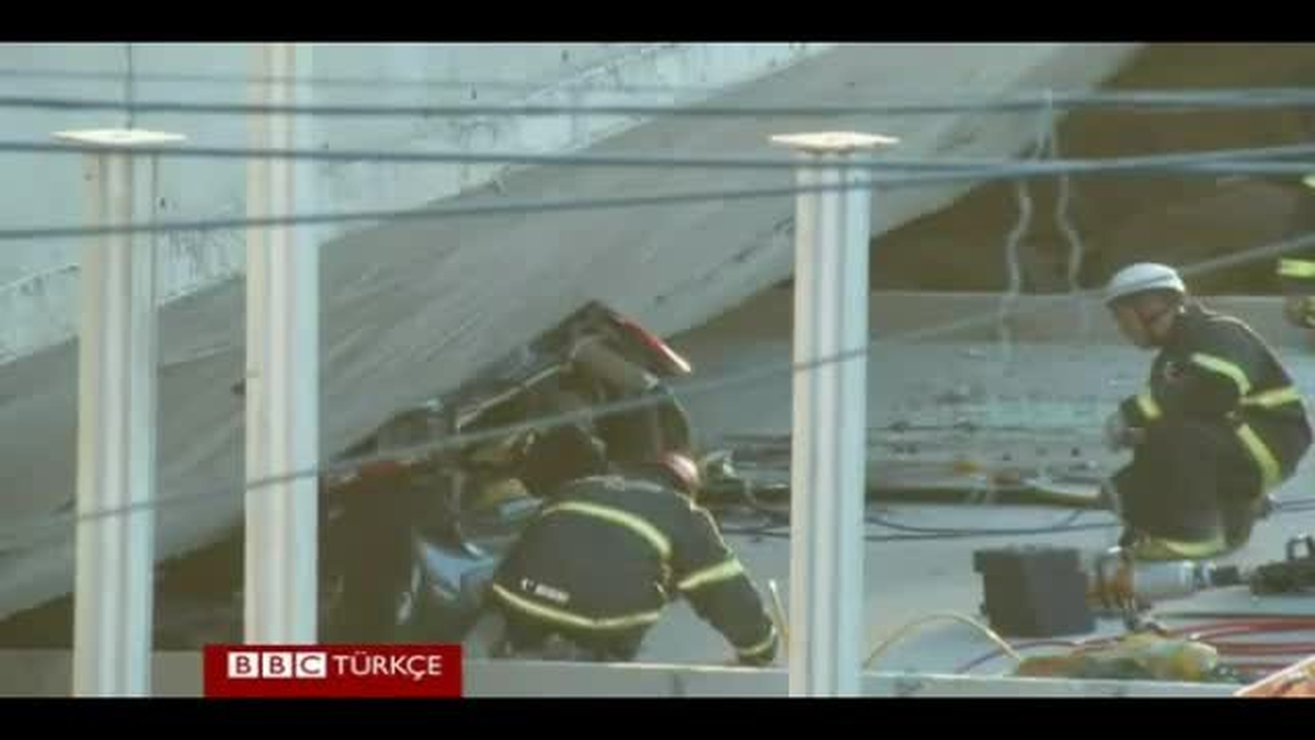Dünya Kupası Kentinde Köprü Çöktü