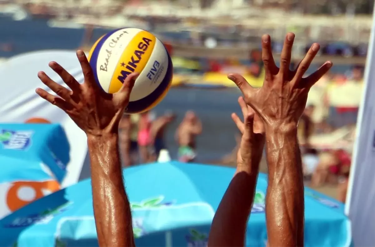 Nestea Pro Beach Tour" Voleybol Turnuvası