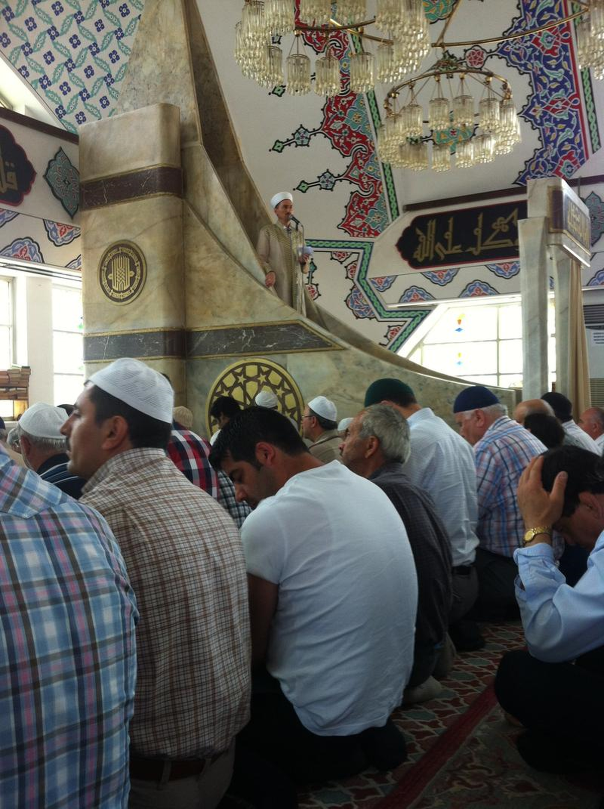 Samsun\'da Ramazanın İlk Cuma Namazında Camiler Doldu Taştı
