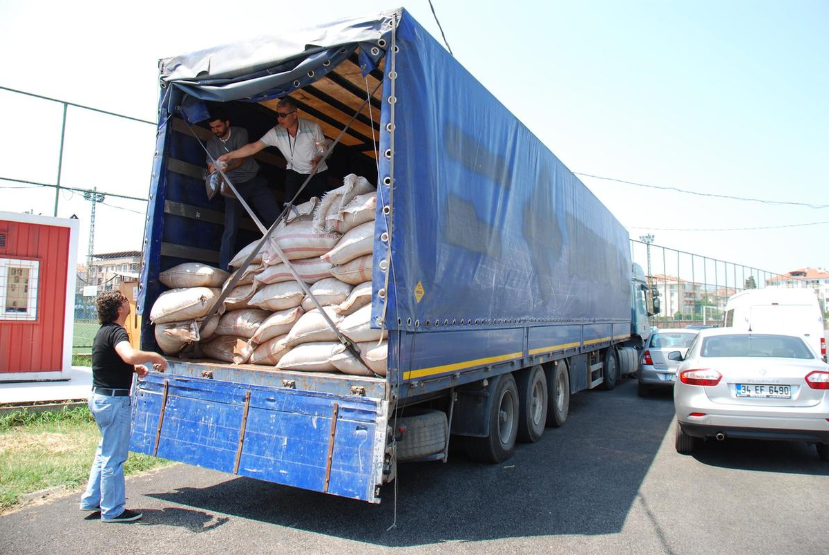 Tırda 16 Ton 470 Kilogram Gümrük Kaçağı Çay Ele Geçirildi