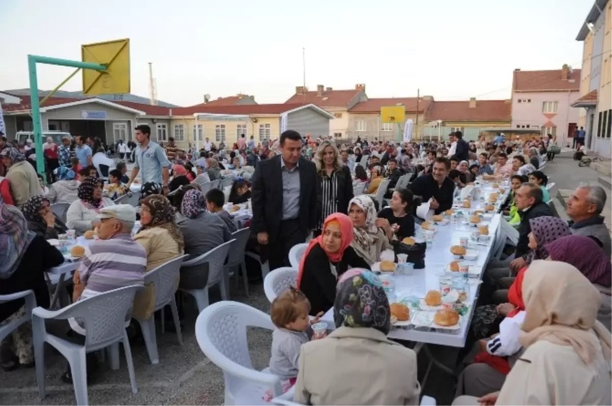 Yediler Mahallesi İftar Sofrasında Buluştu