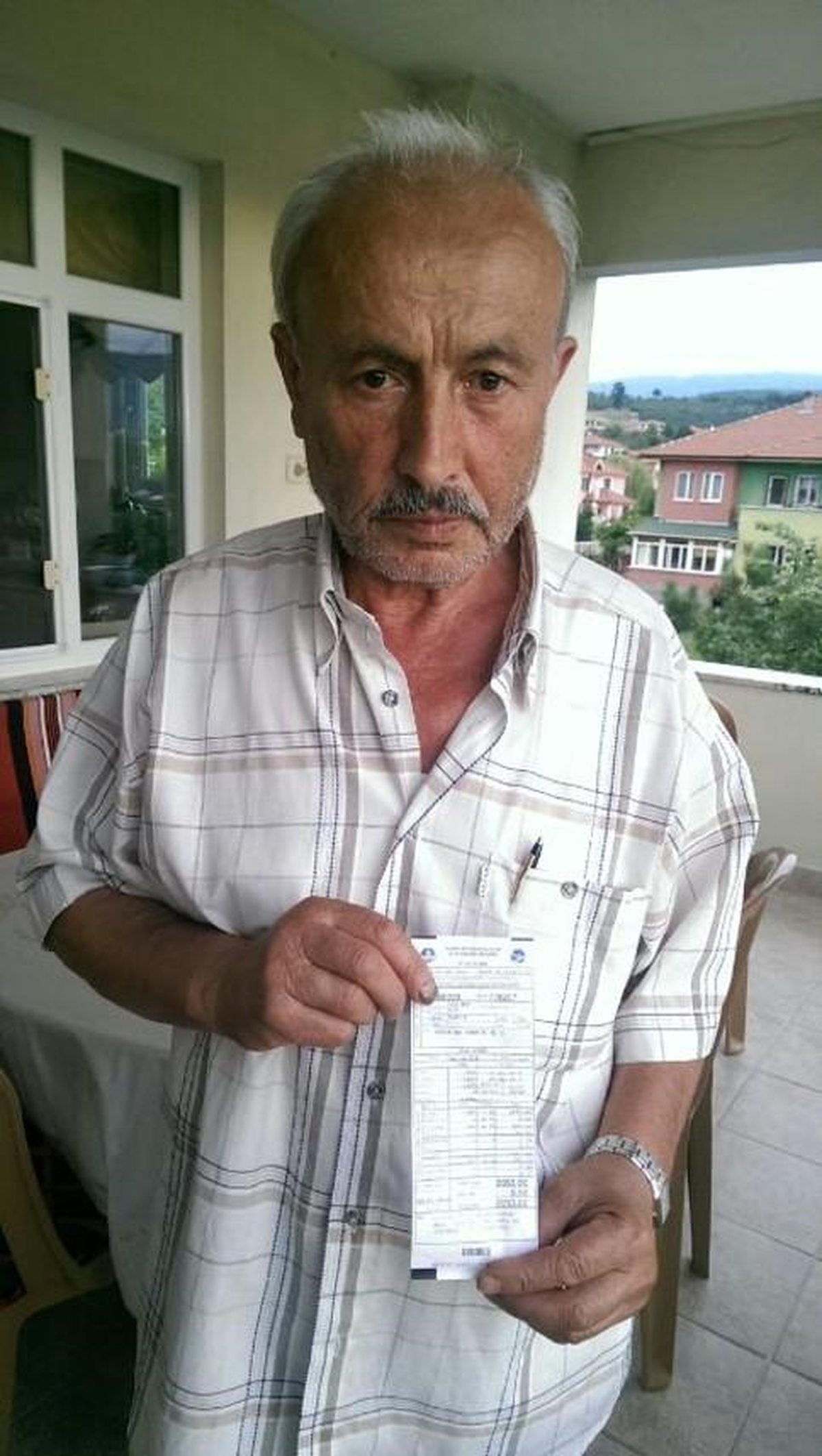 Yüksek Su Faturasını Görünce Şoke Oldu