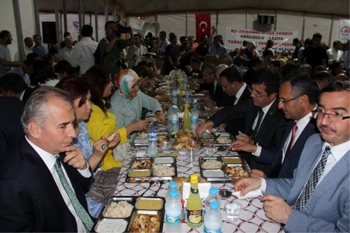 Adalet Bakanı Bozdağ ile Ekonomi Bakanı Zeybekci, Denizli\'de" Haberine Ek