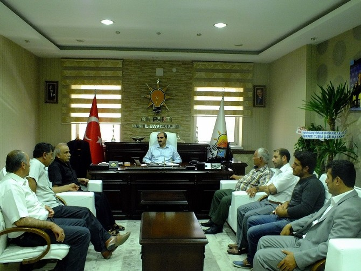 Ak Parti\'li Soğanda\'ya Ziyaret