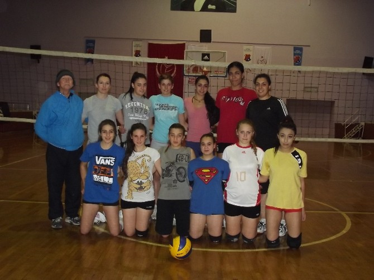 Aydınspor 1923\'ün Bayan Voleybol Takımı Kuruluyor