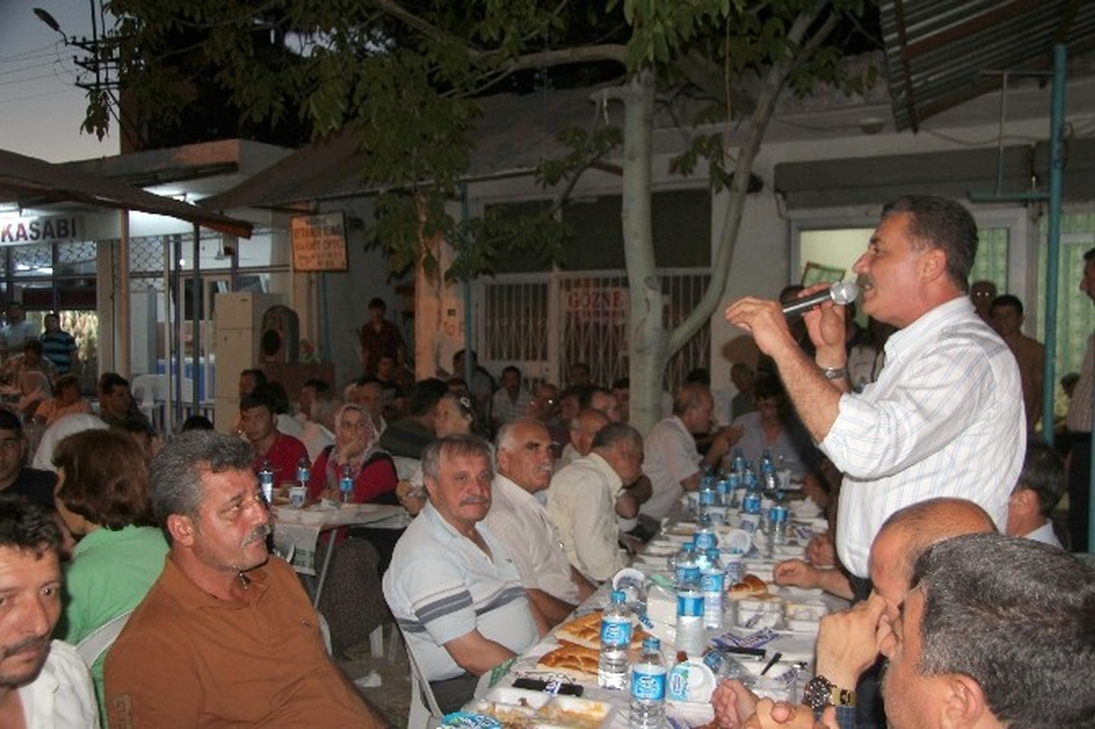 Başkan Tuna, Göznelilerle İftar Sofrasında Buluştu