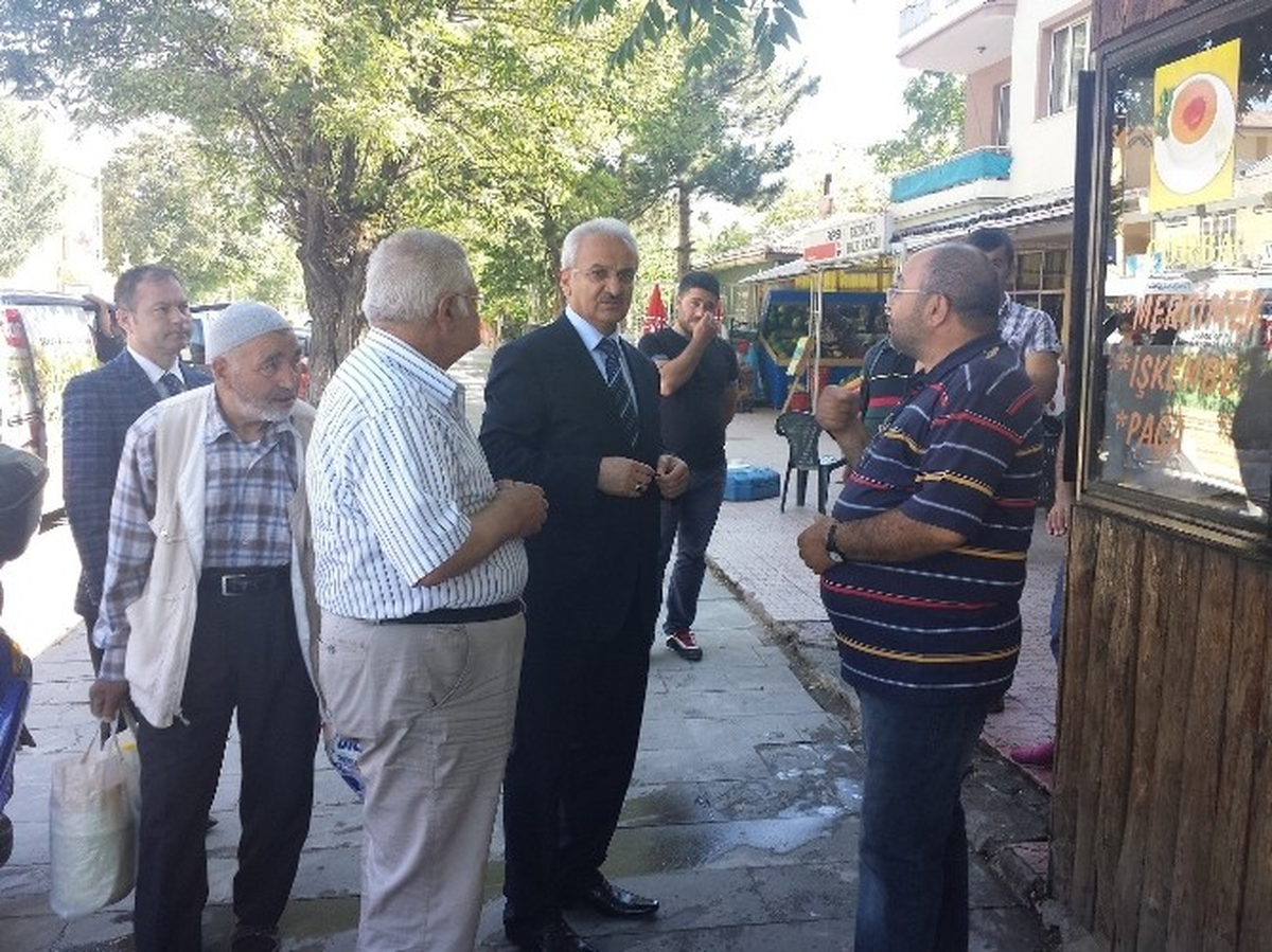 Başsoy\'dan Esnaf Ziyareti