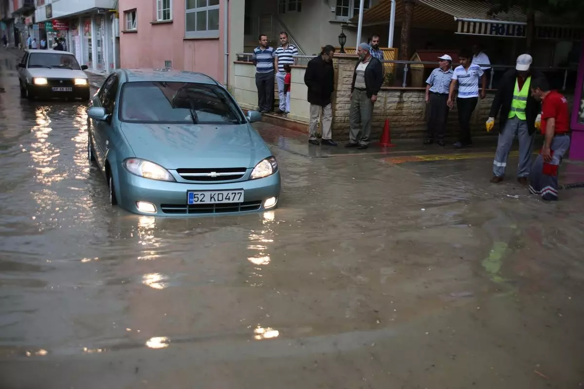 Bayburt\'ta Şiddetli Yağış