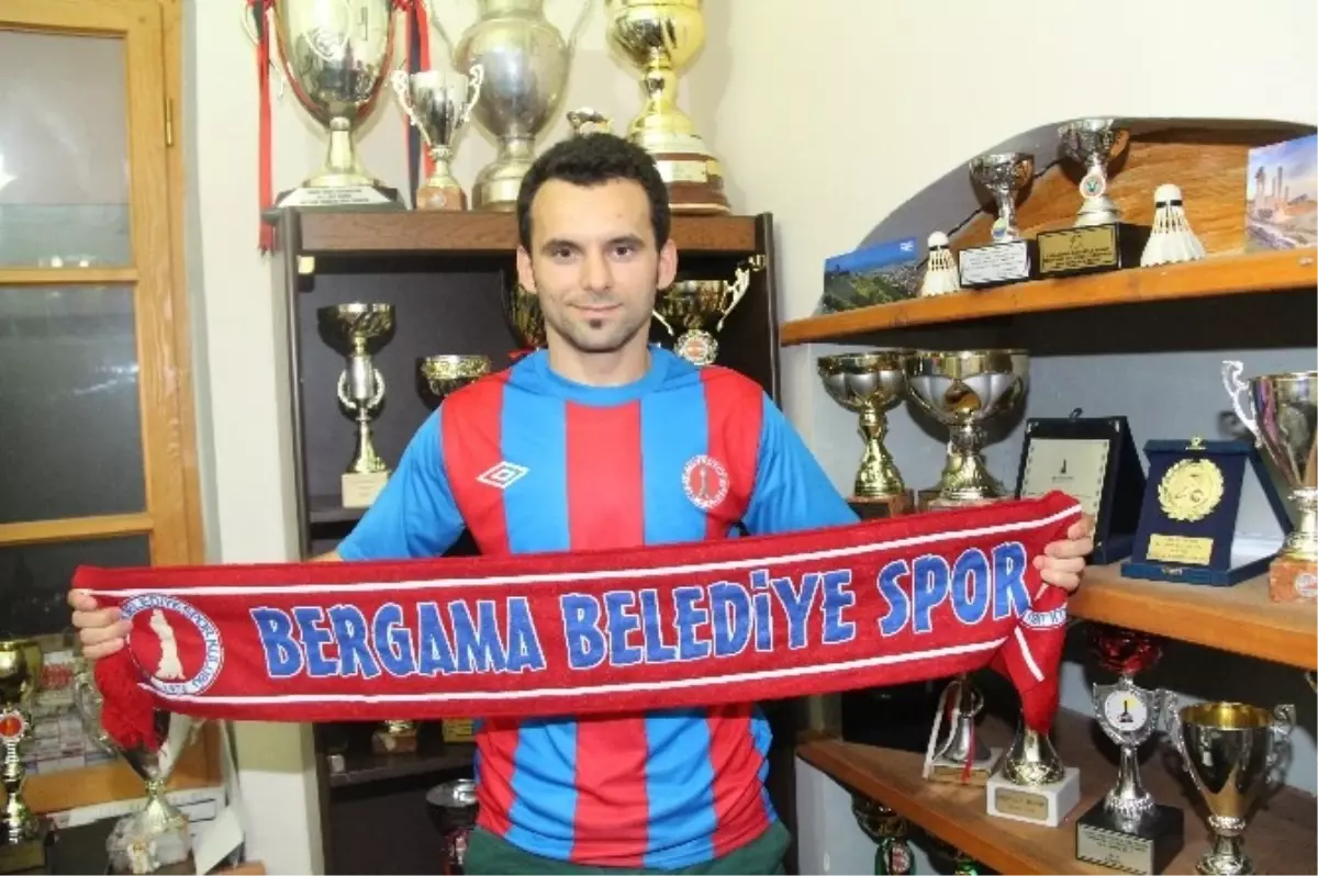 Bergama Belediyespor Transferde Hız Kesmiyor