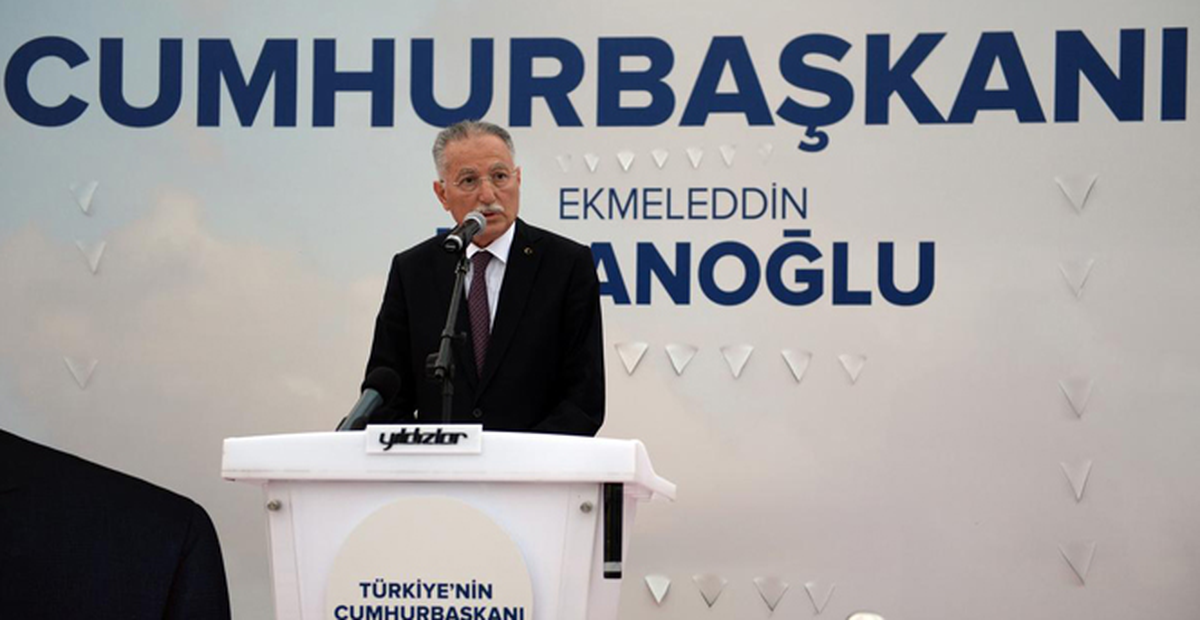 İhsanoğlu: Siyasetin Yeri Meclistir