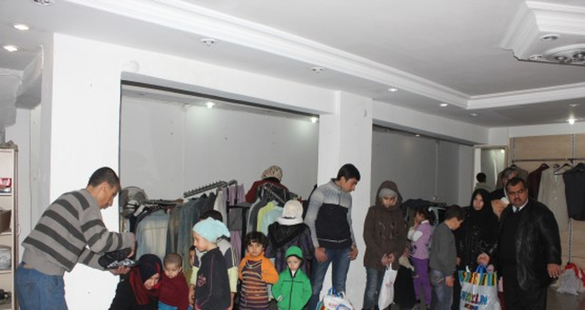 Köprü Yardımlaşma Derneği\'nden Suriyeli Sığınmacılara Ramazan Yardımı