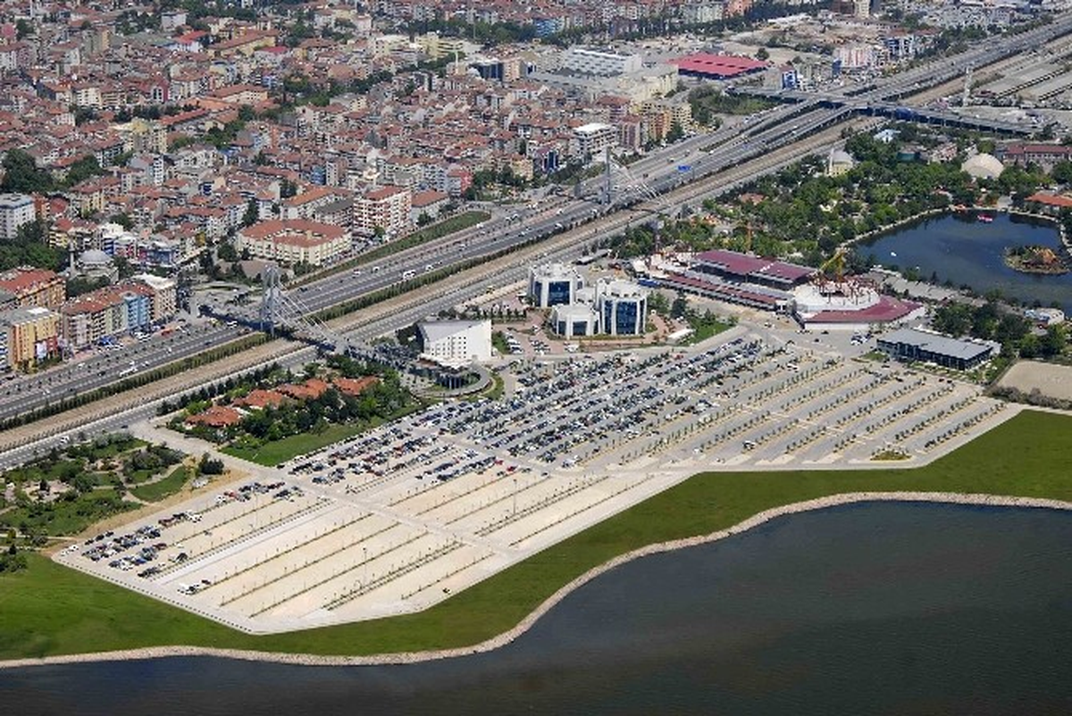 Kocaeli\'de Sahil Otoparkı Kameralarla İzleniyor