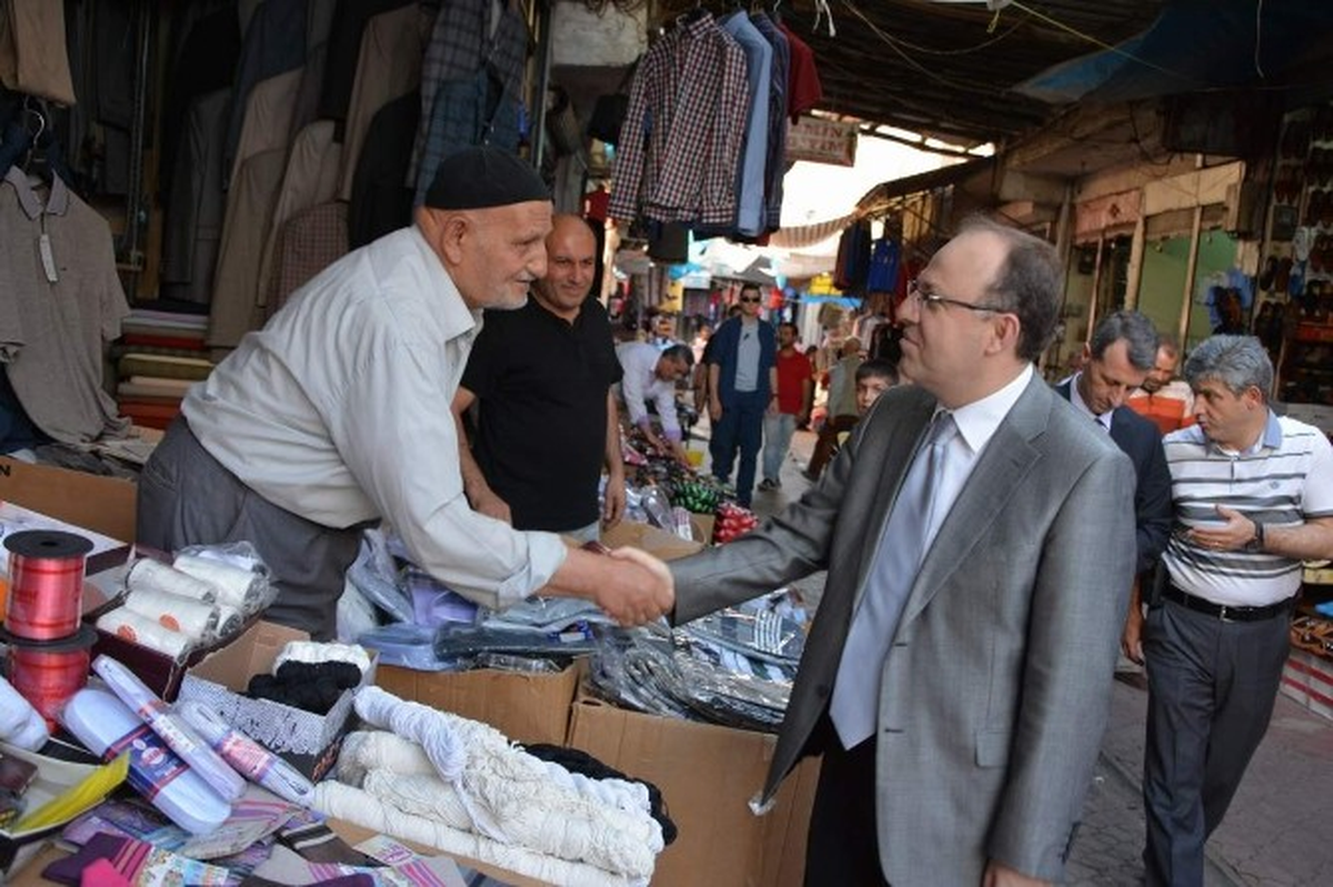 Siirt Valisi Tutulmaz\'dan Esnaf Ziyareti