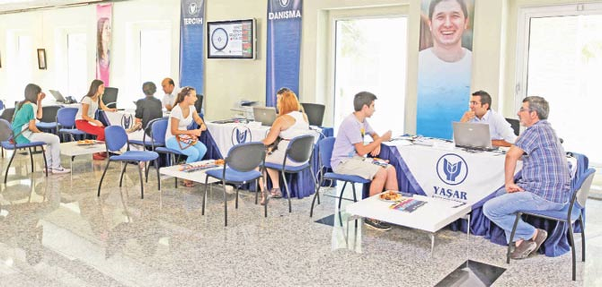 Yaşar Üniversitesi\'nden Tercih Danışma Desteği
