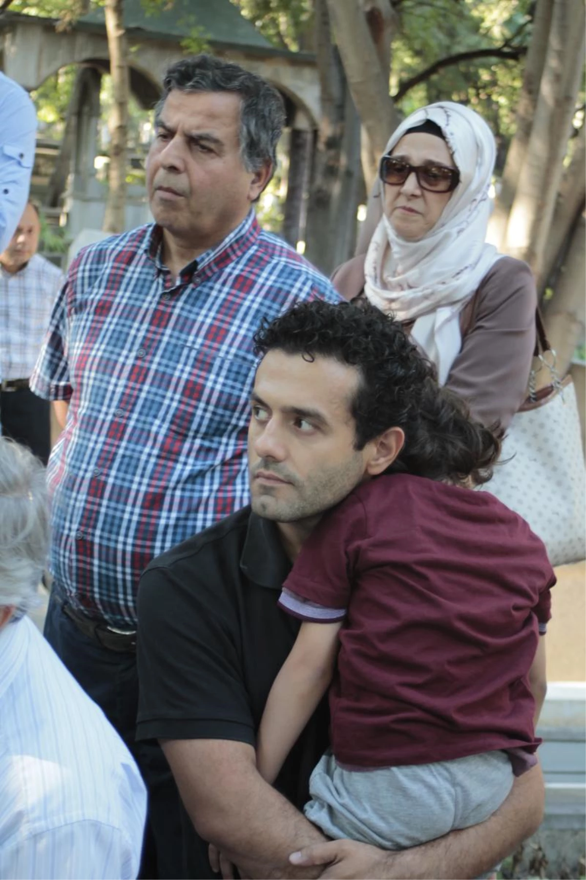 Yazar Sedat Yenigün, Kabri Başında Anıldı