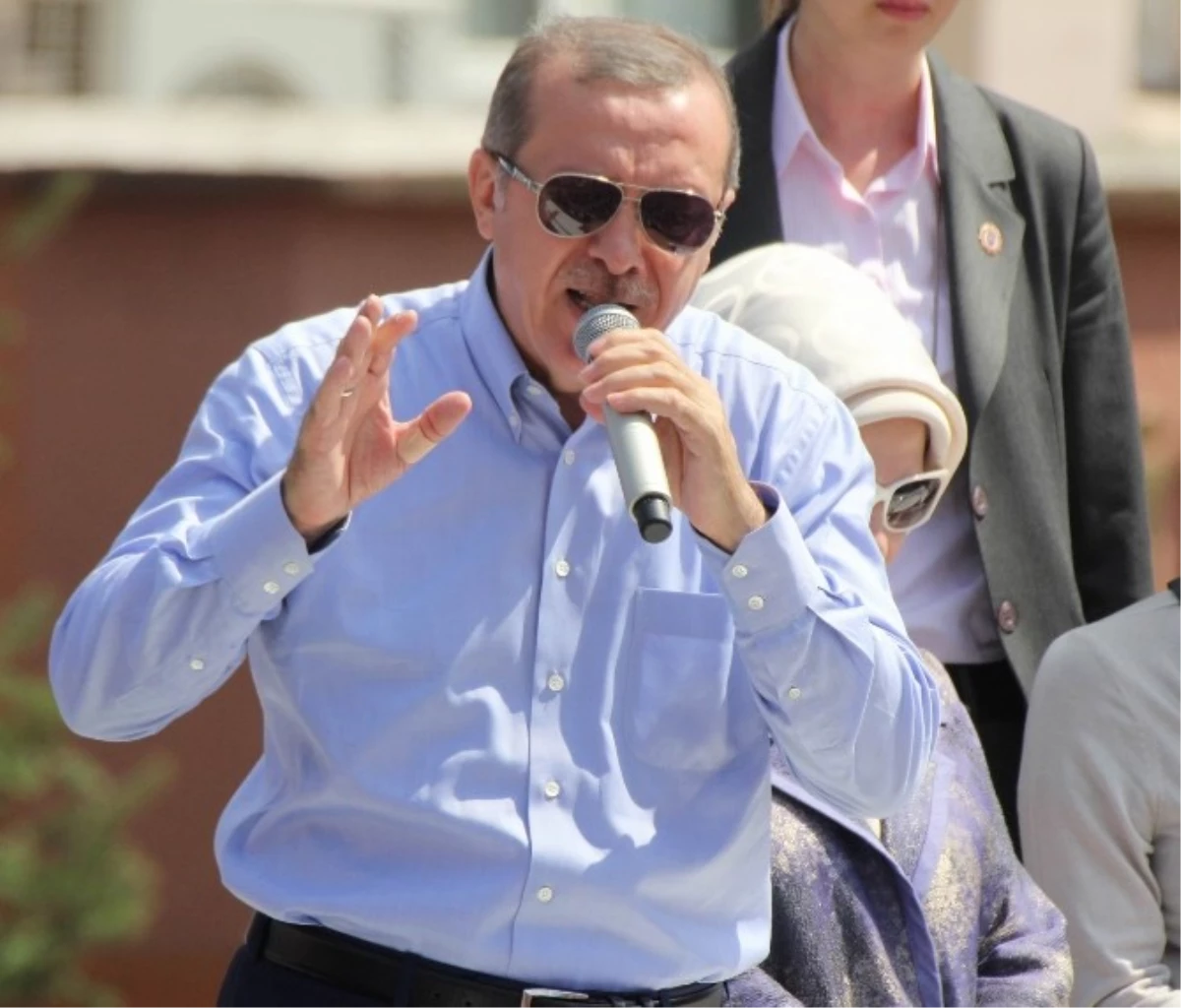 Başbakan Erdoğan: "Türk Bayrağını İndiren Bedelini Ağır Öder"