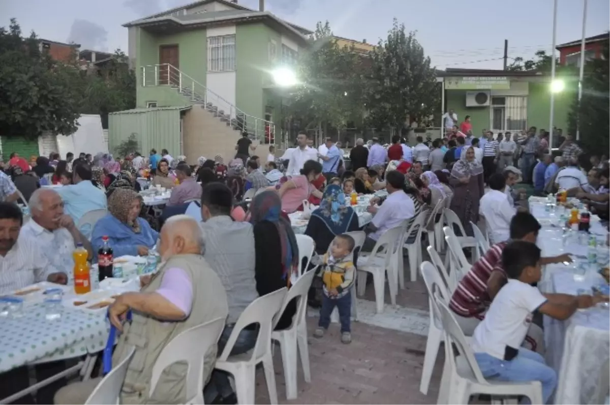 Başkan Toltar, Giresunlular Derneğinde İftara Katıldı