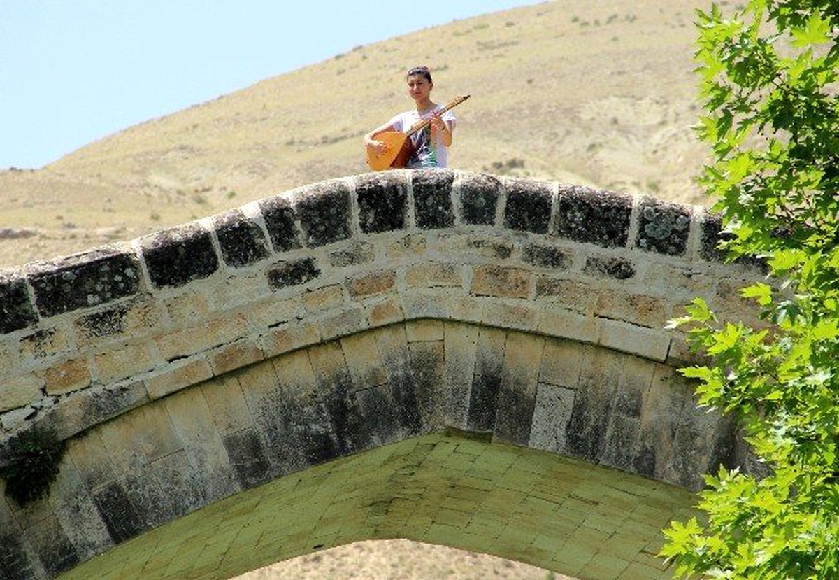 Çemişgezek\'in Tarihi Türküsü\'ne Yeniden Hayat Verdi