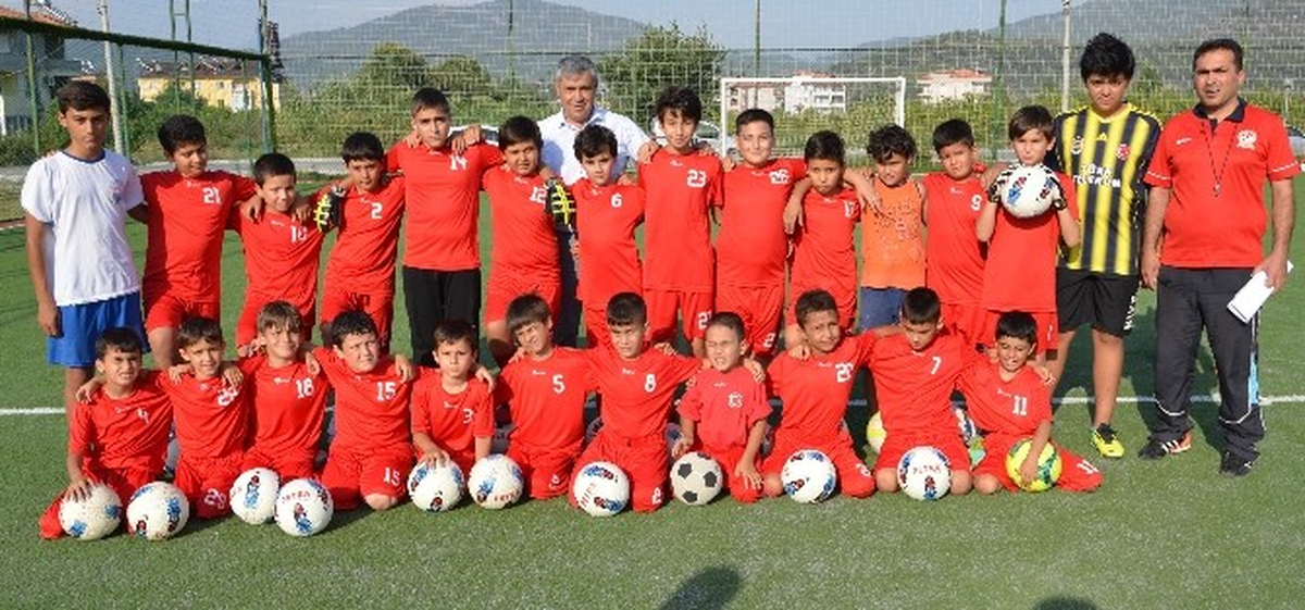Dalaman\'da Yaz Futbol Okulu