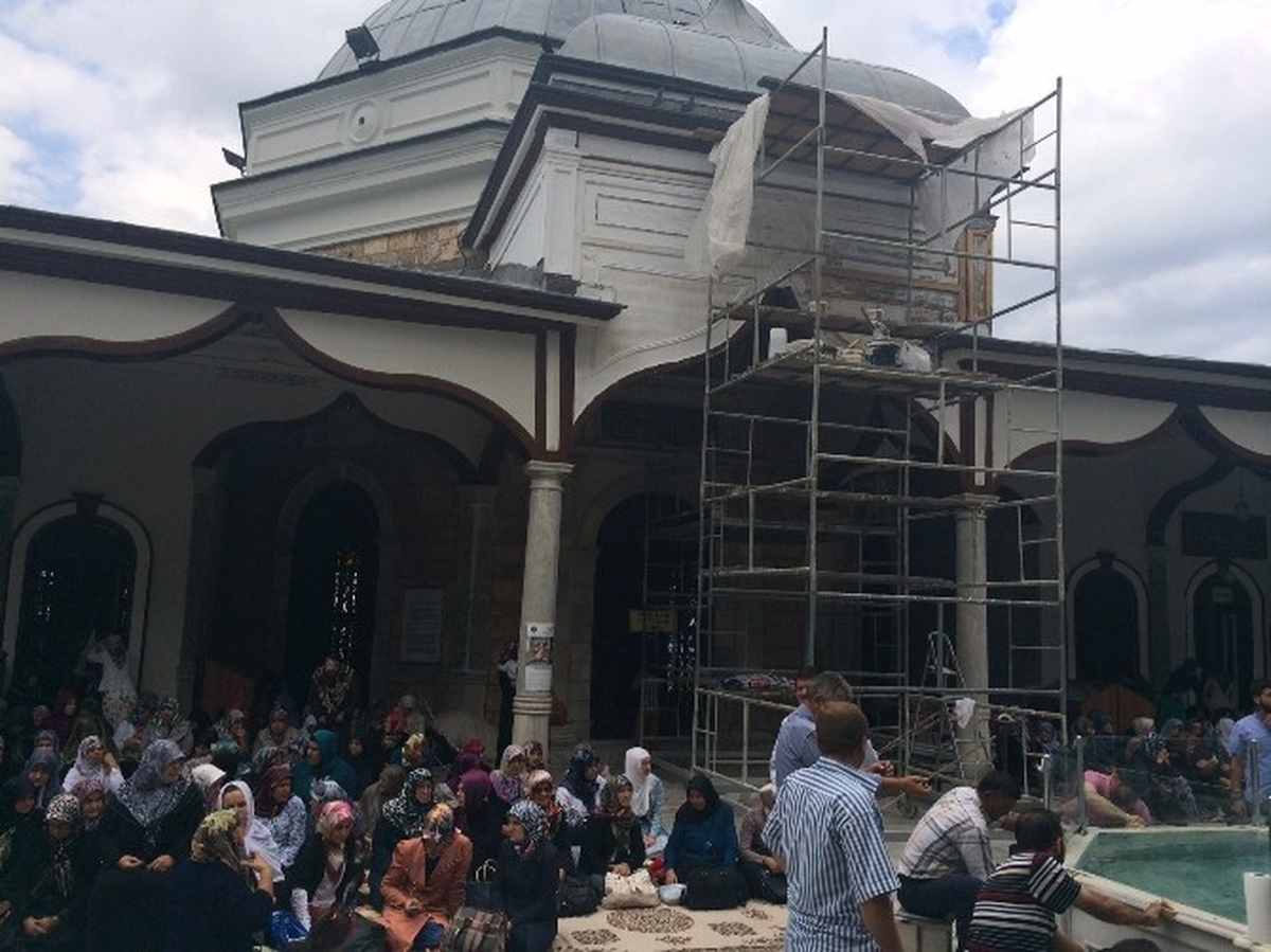 Emirsultan Türbesinde Restorasyon