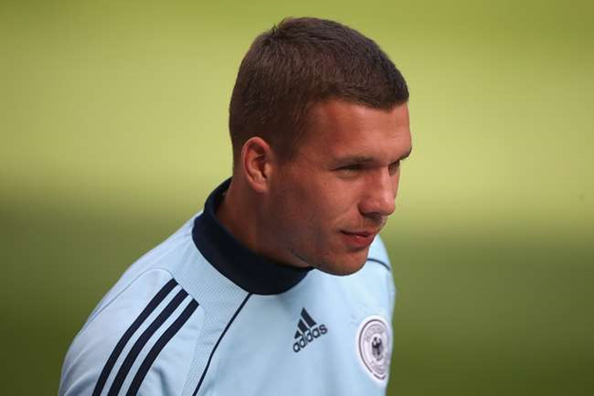 Köln, Podolski\'ye Verdiği Sözü Tutmadı