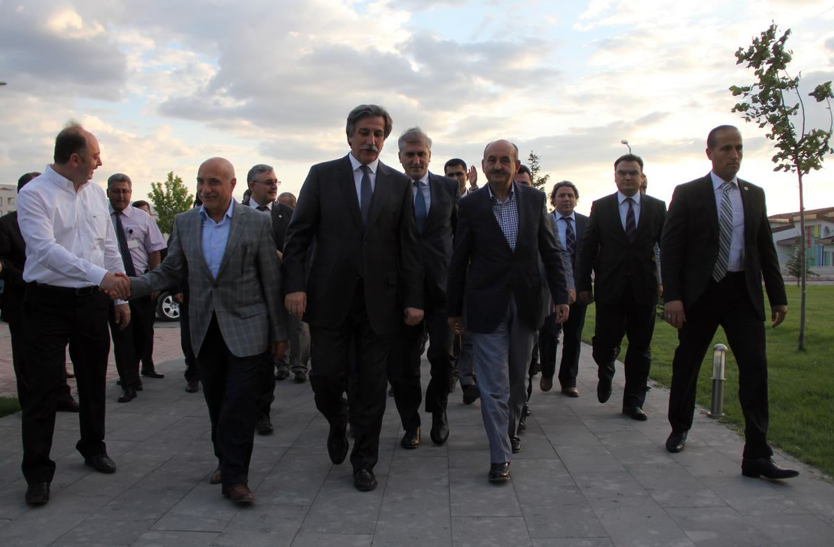 Sağlık Bakanı Müezzinoğlu, Kayseri\'de