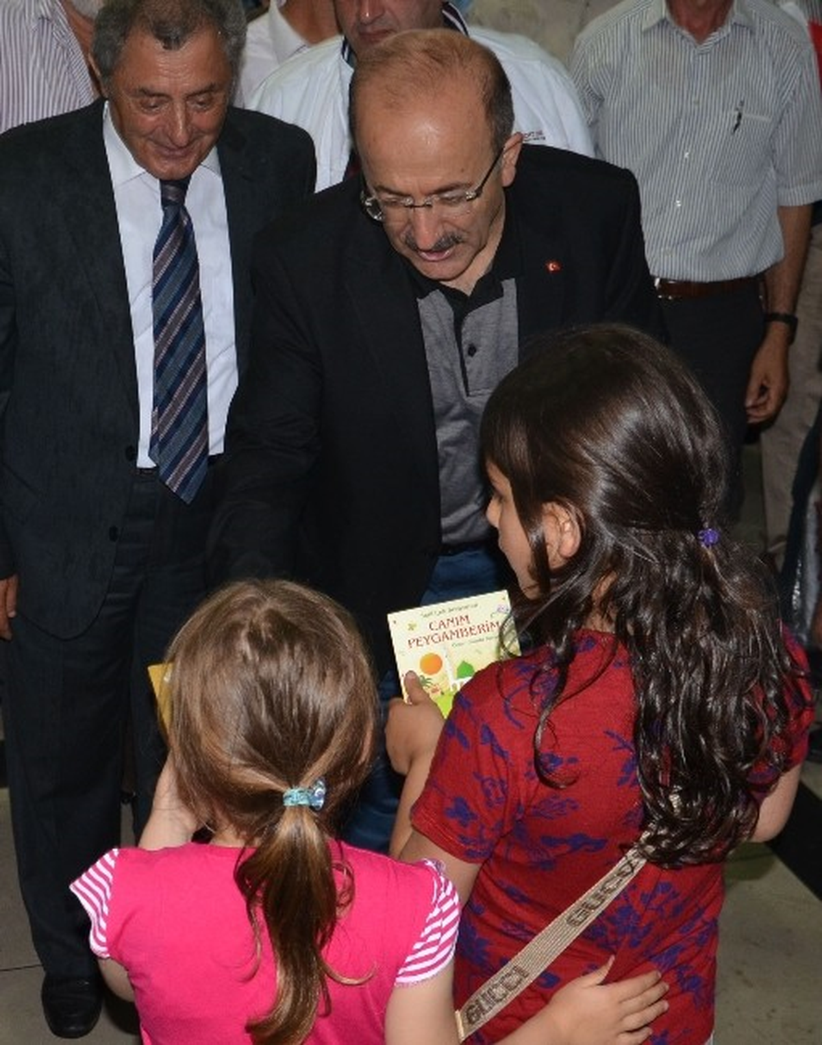 Trabzon Büyükşehir Belediyesi\'nin İftarları Sürüyor