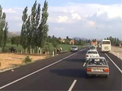 Afyon Burdur Arasi Yol Doga Yapisi Son Dakika