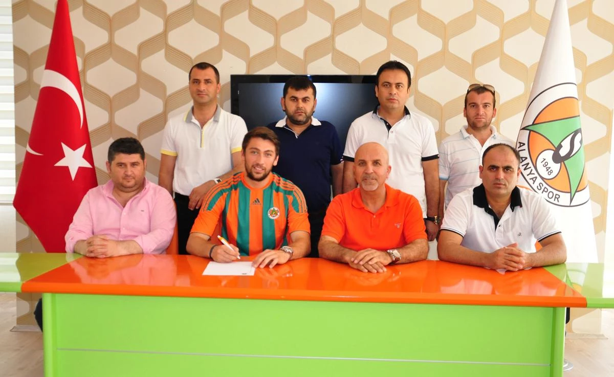 Alanyaspor\'da Transfer Çalışmaları