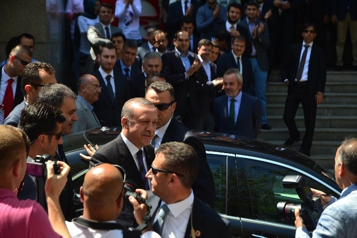 Başbakan Erdoğan, Cumhurbaşkanlığı Seçim Koordinasyon Merkezini Açtı