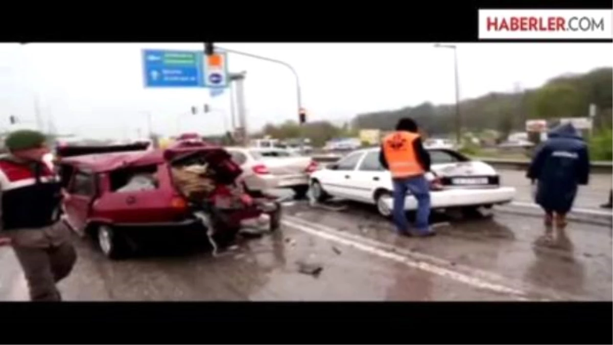 Bolu Dağında Zincirleme Trafik Kazası: 8 Yaralı