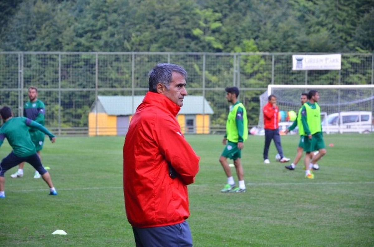 Bursaspor\'un Kartepe Kampı Başladı