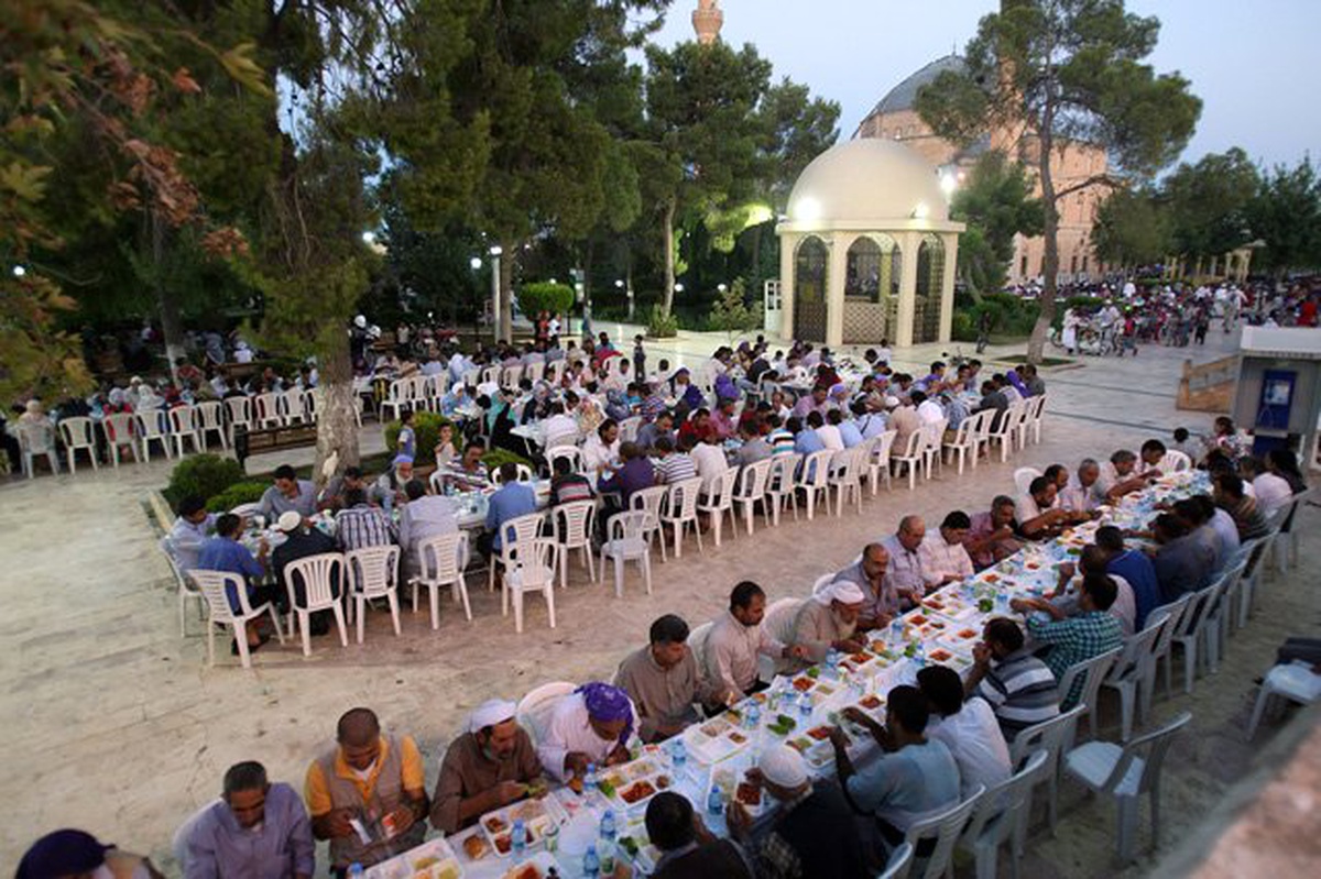 Çalık Holding\'in Gelenekselleşen İftarları Anadolu\'da Açıyor