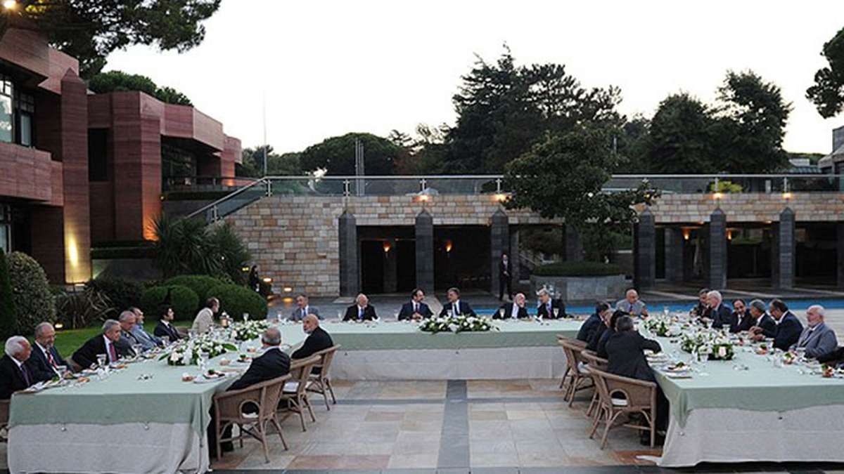 Cumhurbaşkanı Gül, Diyanet Mensuplarına İftar Verdi