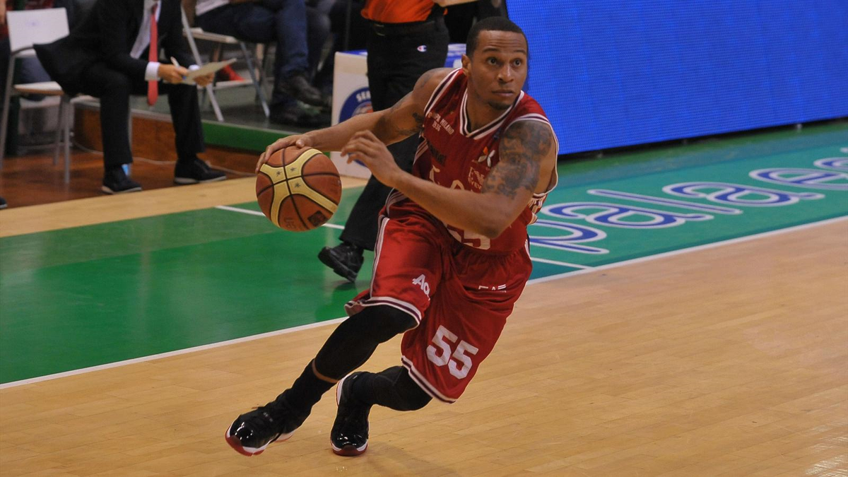 Curtis Jerrells Unıcs Kazan\'da