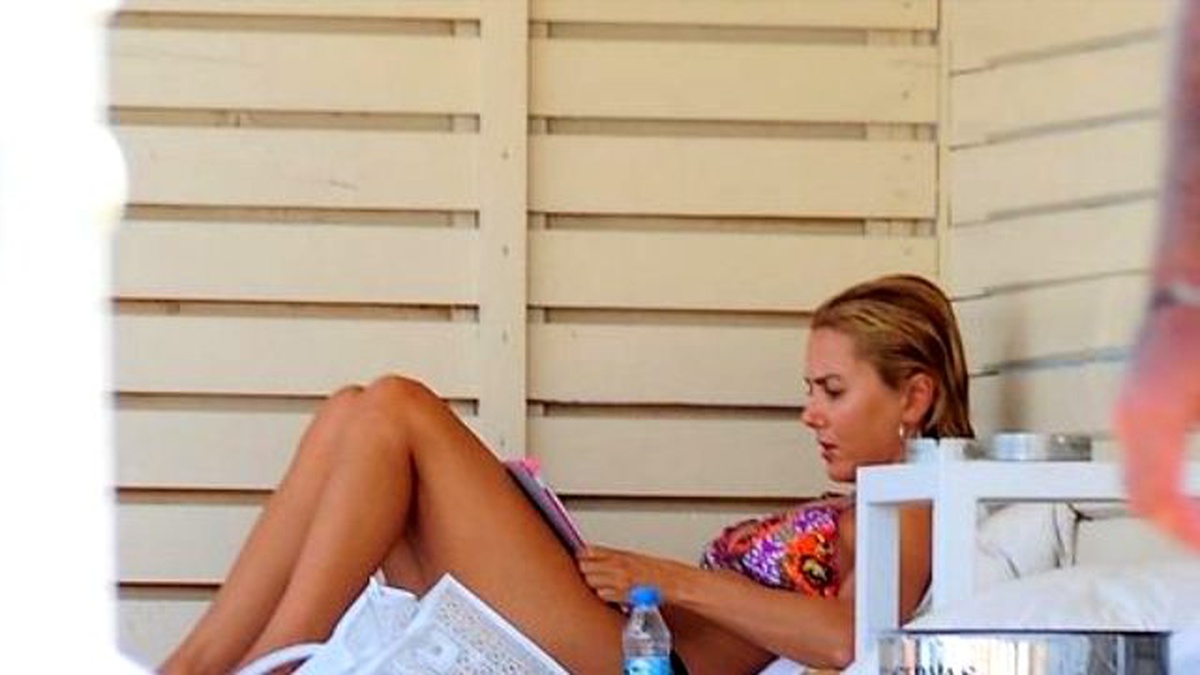 Ece Erken: Artık Bikinili Fotoğraf Vermek Yok