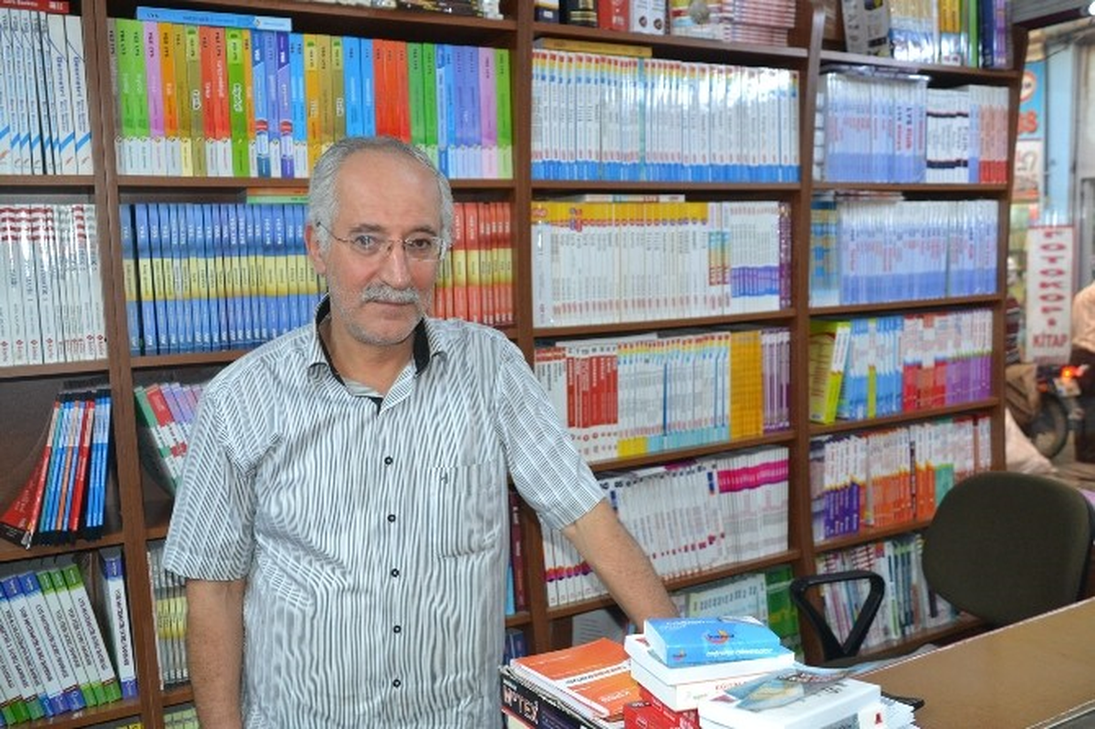 Eski Kitaplara İlgi Yok