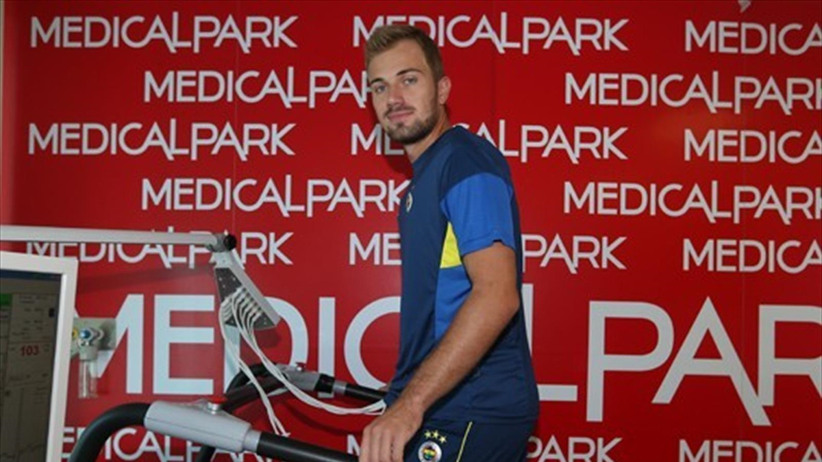 Fenerbahçe\'de Sağlık Kontrolleri Başladı