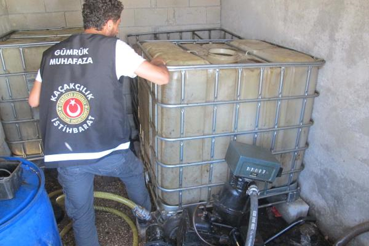 Gaziantep\'te 14 Bin Litre Kaçak Akaryakıt Ele Geçirildi