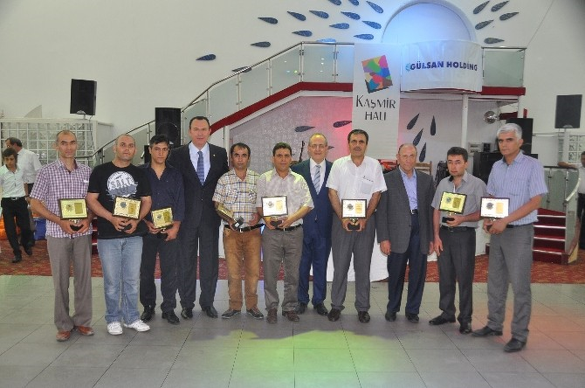 Gülsan Holding Çalışanları Geleneksel İftar Yemeğinde Buluştu