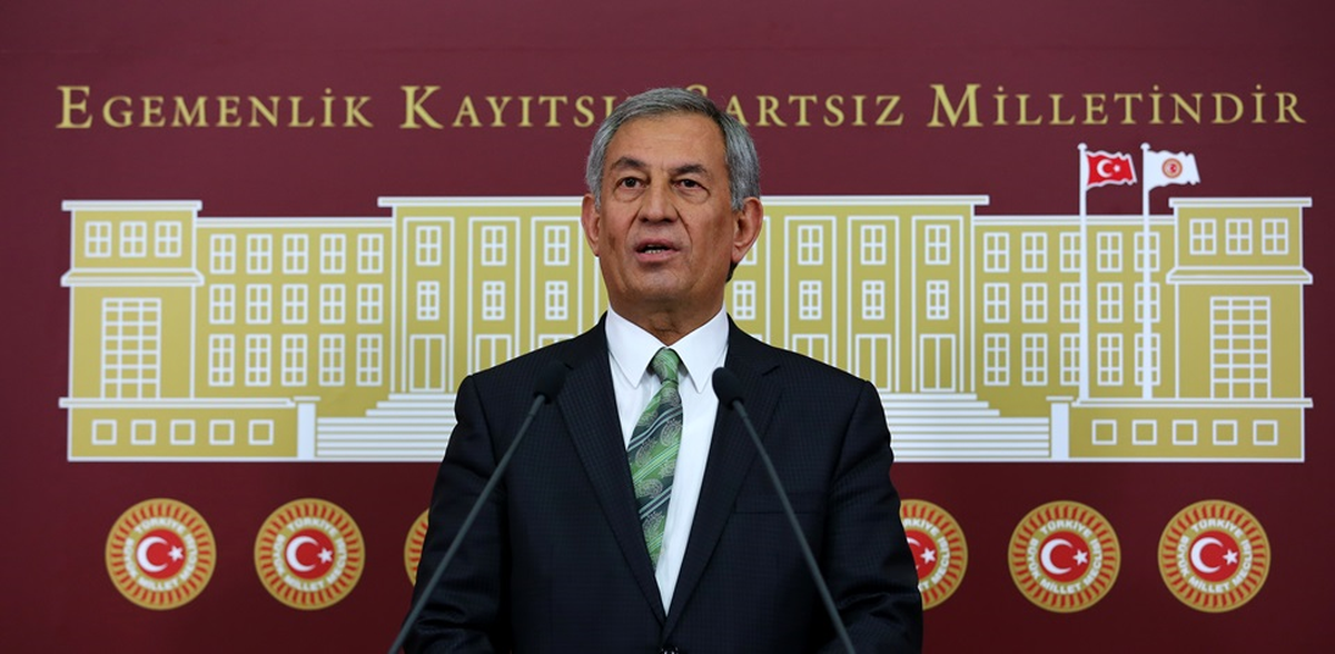 Çelik : Belediye Eşbaşkanları Çalışma Yönetmeliği Hazırladık