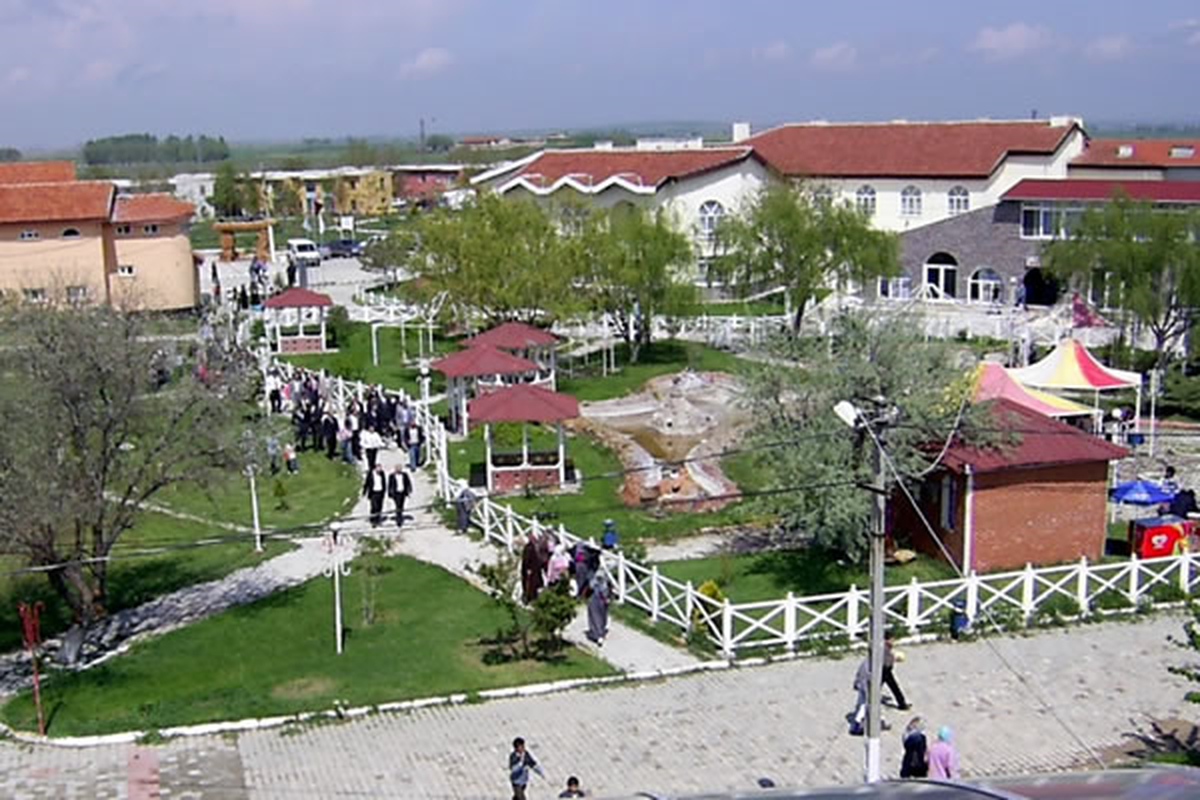 Heybeli Termal\'in Elektrik Hatları Yenileniyor