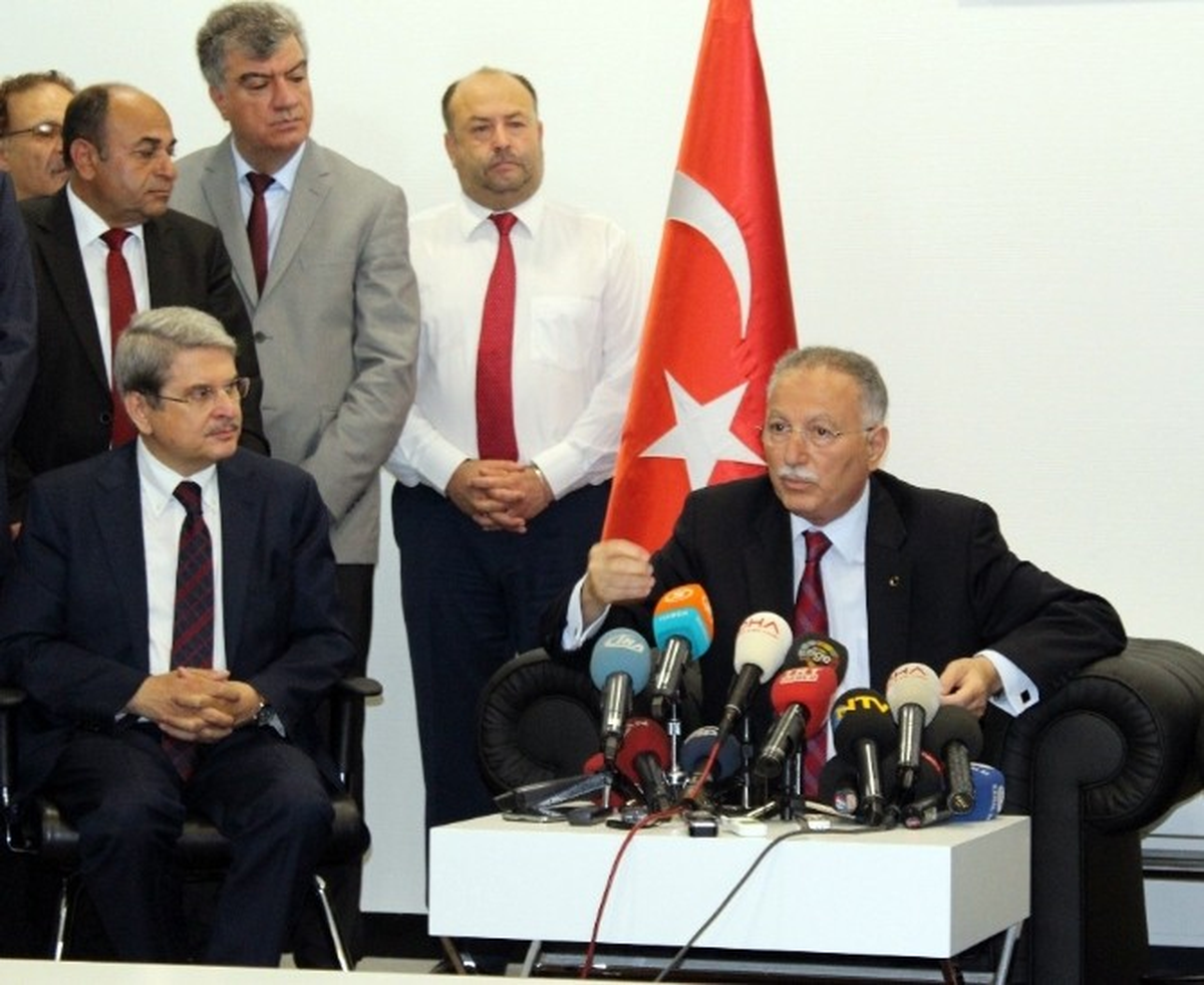 İhsanoğlu: Biz de Turgut Özal Gibi Halkın Desteği ile Geleceğiz