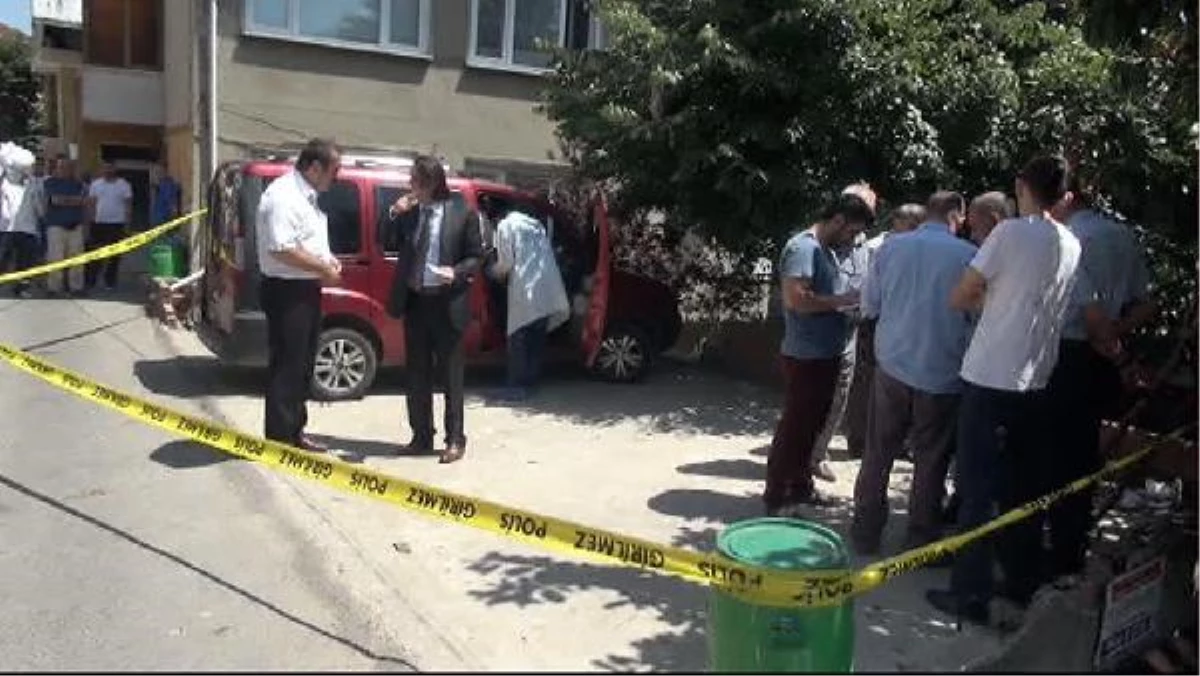 Mahallede Dehşet. Pompalı Tüfeği Göğsüne Dayayıp Yaşamına Son Verdi