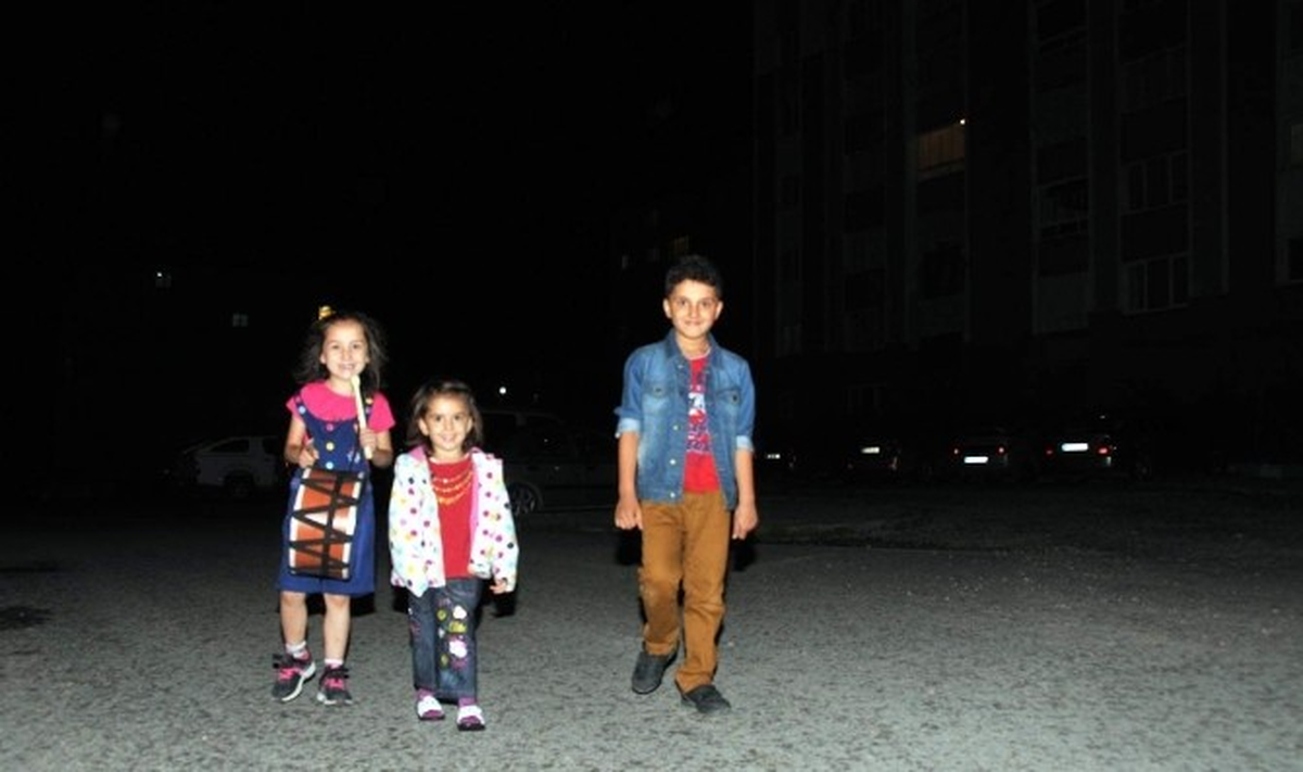 Minik Davulcular İş Başında